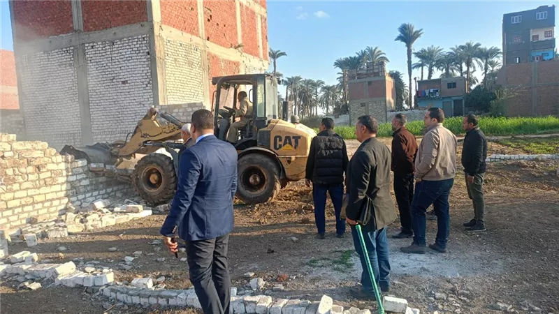 «التنمية المحلية»: تنفيذ 10 إزالات لمباني بدون ترخيص بـ«أسيوط»