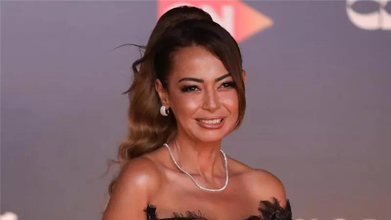 «ضيعت وقتها وخدت مقلب عمرها».. مؤلف «روج أسود» عن داليا مصطفى