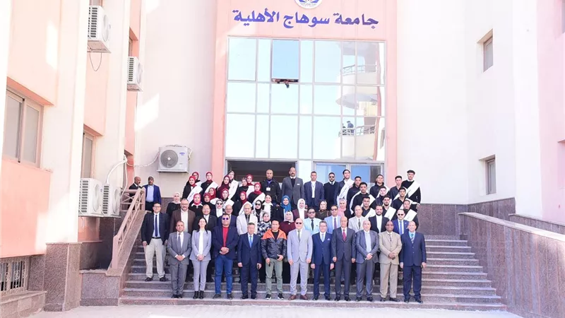 بـ 100 عملية زراعة.. مستشفى أسنان سوهاج يبدأ التشغيل التجريبي