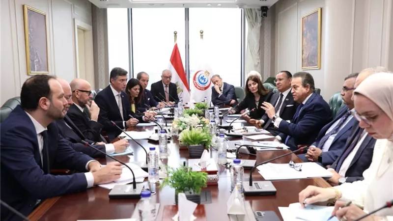 وزير الصحة يبحث مع «إيني» و«سان دوناتو» تعميق الشراكة الاستثمارية