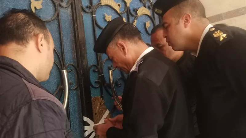 غلق كيان يمارس نشاط تعليمي غير مرخص بالعمرانية | صور