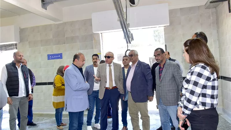 محافظ الأقصر يتفقد المجزر النصف آلي بالحبيل استعدادًا لافتتاحه