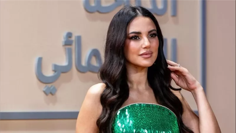 في عيد ميلادها.. صور نادرة لـ درة في مرحلة الطفولة تثير الجدل