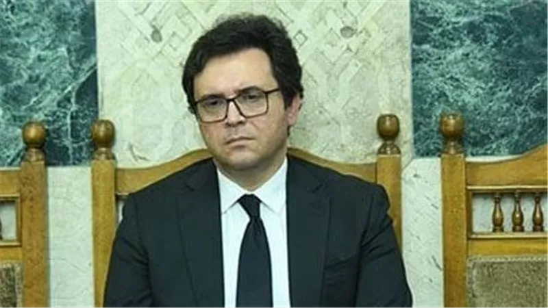 مثقفون وفنانون يودعون محمد هاشم مؤسس دار «ميريت» في عزاء مهيب بعمر مكرم