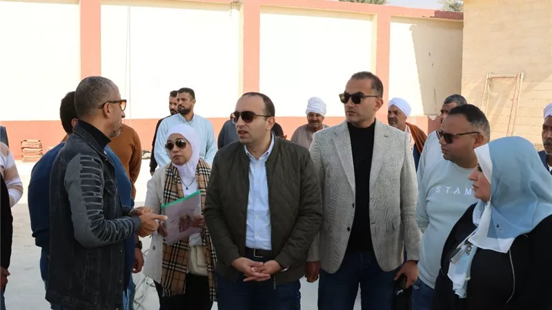 نائب محافظ الإسماعيلية يتفقد المشروعات التنموية والخدمية بالقنطرة شرق