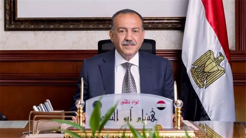 محافظ أسيوط يدعو النشء والشباب للمشاركة في جائزة الدولة للمبدع الصغير