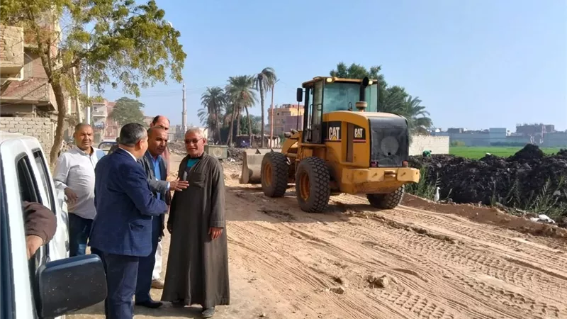 إهناسيا تتحرك بقوة ضد التعديات وتكثف أعمال النظافة وتمهيد الطرق