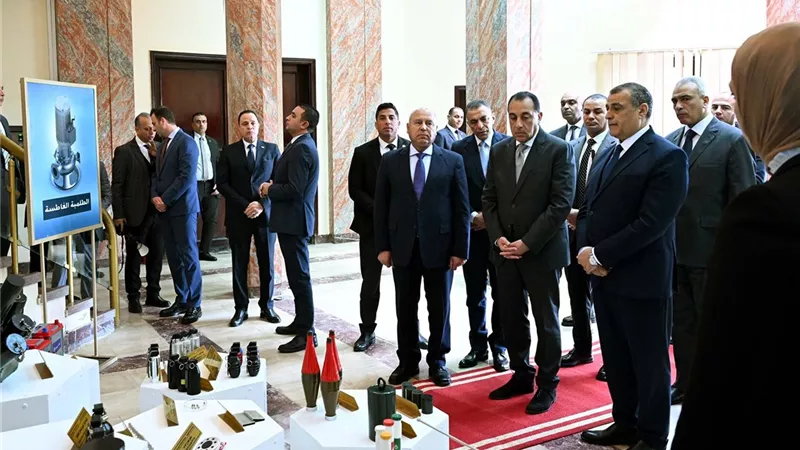 مصطفى مدبولي: توجيهات رئاسية لتوطين الصناعة وبناء القدرات البشرية|صور