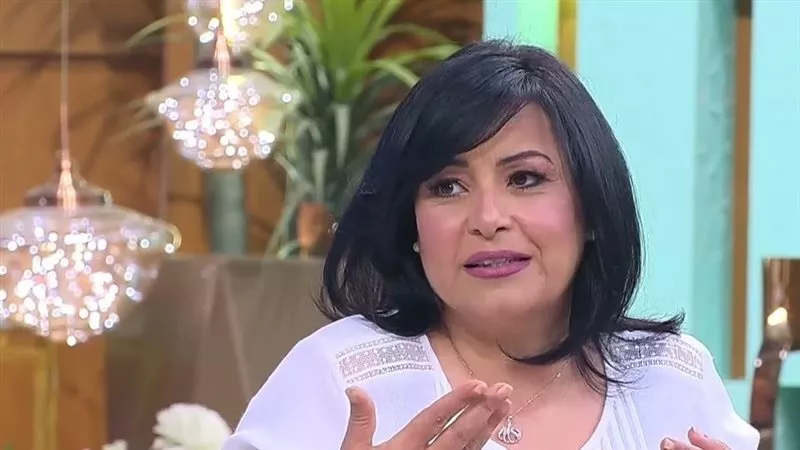 «لسه في العمر باقي ودعواتكم الحلوة حاوطتني».. تعرض فنانة شهيرة لحادث
