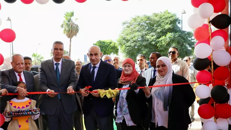 «التعليم» تواصل ضخ الاستثمارات.. مدرسة «أبا زيد» تتحول إلى بيئة «آمنة» 