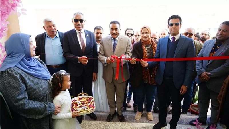 محافظ مطروح يفتتح أعمال تطوير وتوسعة مدرسة العبور الابتدائية