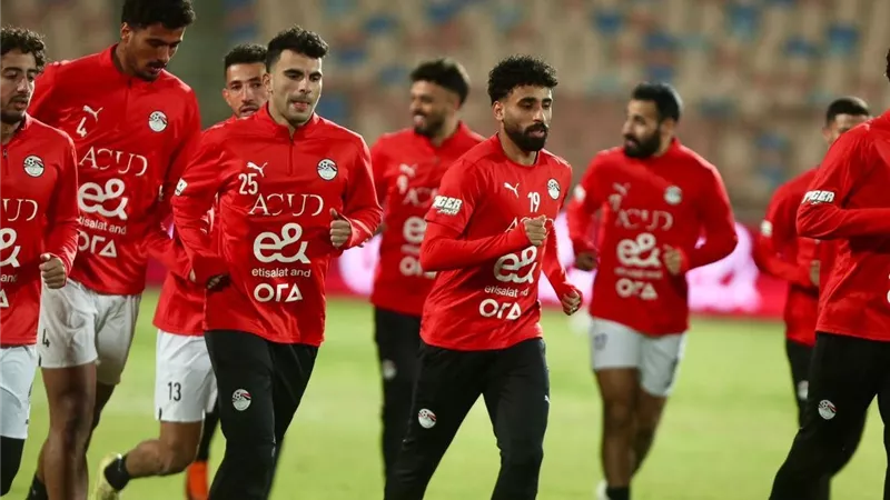 حسام حسن يُفاجئ زيزو في أمم إفريقيا بدور خاص.. الغندور يكشف