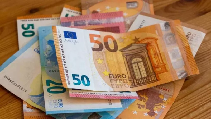 أعلى وأقل سعر لليورو مقابل الجنيه المصري اليوم في البنوك
