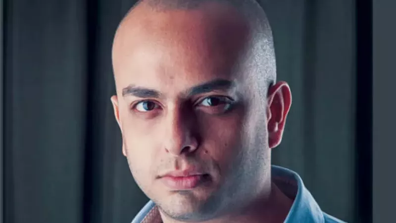 أحمد مراد يرد على نقد محمد صبحي لـ«الست»: اتفرج على الفيلم