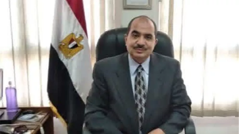 محمد رجاء السطوحي قائما بأعمال عميد كلية العلوم بجامعة عين شمس
