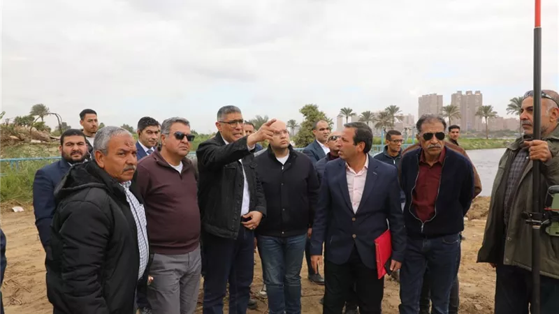 محافظ الجيزة يتفقد أعمال ممشى 