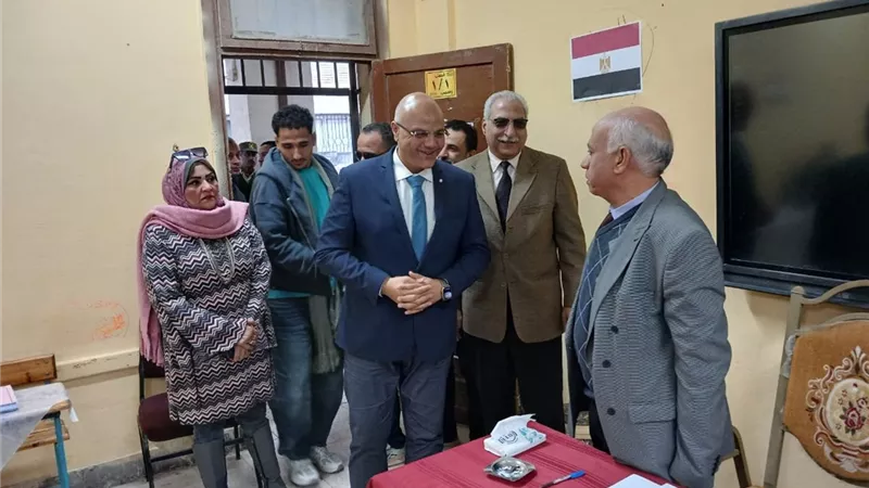 انتخابات النواب 2025.. محافظ القليوبية يتفقد انتظام لجان الإعادة في 5 مدن