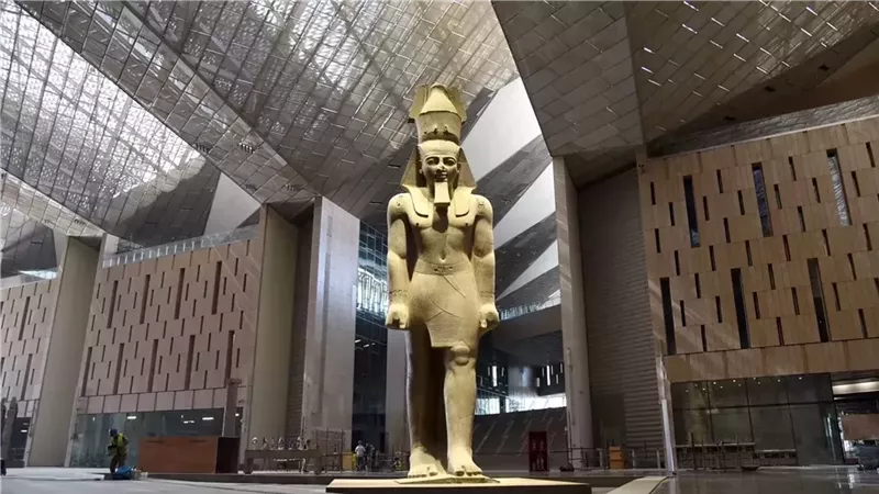خبير أثرى: العائد الفعلي من المتحف المصري الكبير يحمل مفاجآت مذهلة