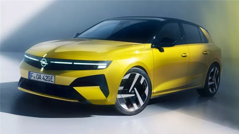 «أوبل أسترا» الهاتشباك الجديدة .. تصميم عصري ومواصفات فائقة 