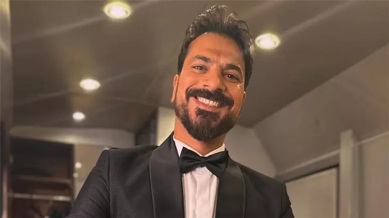 4 جميلات يتصدرن المشهد بعد انفصال مصطفى أبو سريع