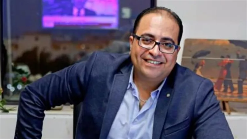 بعد فوزه بجائزة نجيب محفوظ.. أبرز المعلومات عن شريف سعيد