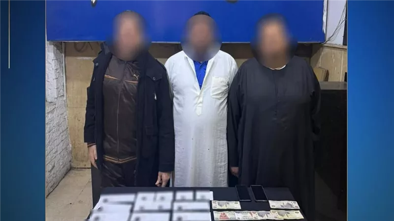  ضبط 3 أشخاص بحوزتهم مبالغ مالية وكروت دعائية لأحد المرشحين بدار السلام