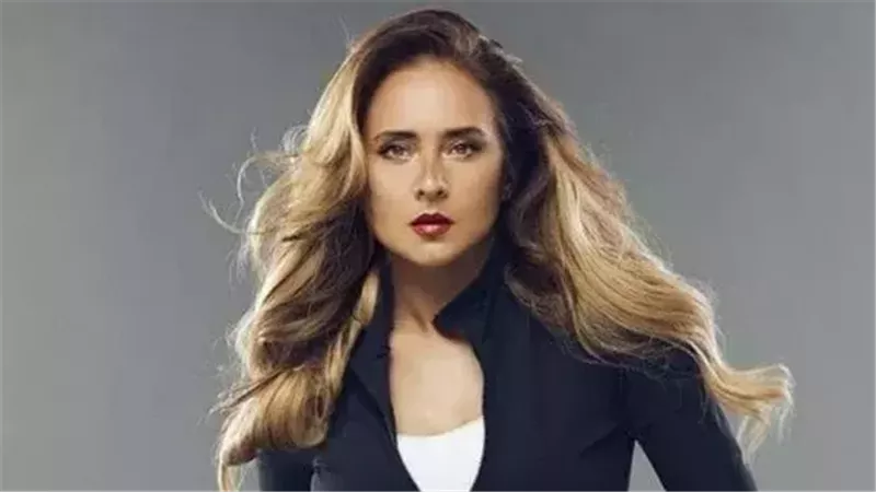 «حياتها عذاب».. في عيد ميلاد نيللي كريم..أزمات جعلتها ملكة الدراما بامتياز