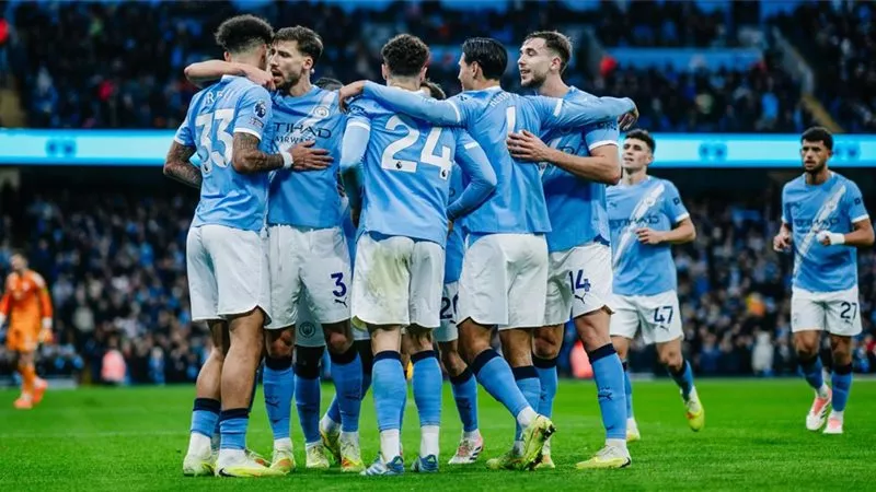 مانشستر سيتي في نصف نهائي كأس كاراباو بعد فوزه على برينتفورد