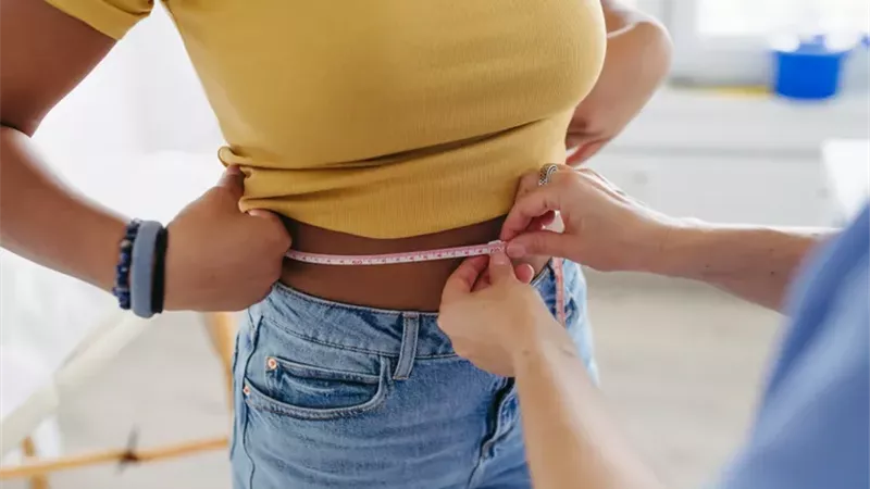 جمالك وصحتك يبدآن من مقاس خصرك.. إليك التفاصيل