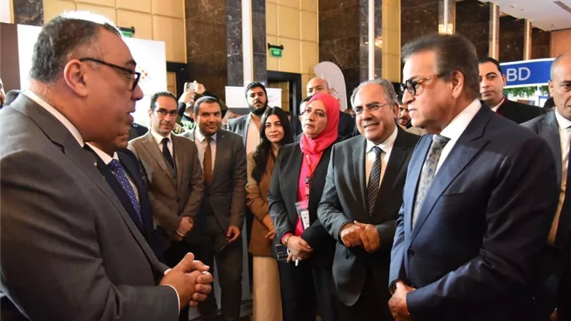 وزير الصحة يفتتح المعرض الدولي الرابع للأشعة ويؤكد دعم مصر لتوطين الصناعة 