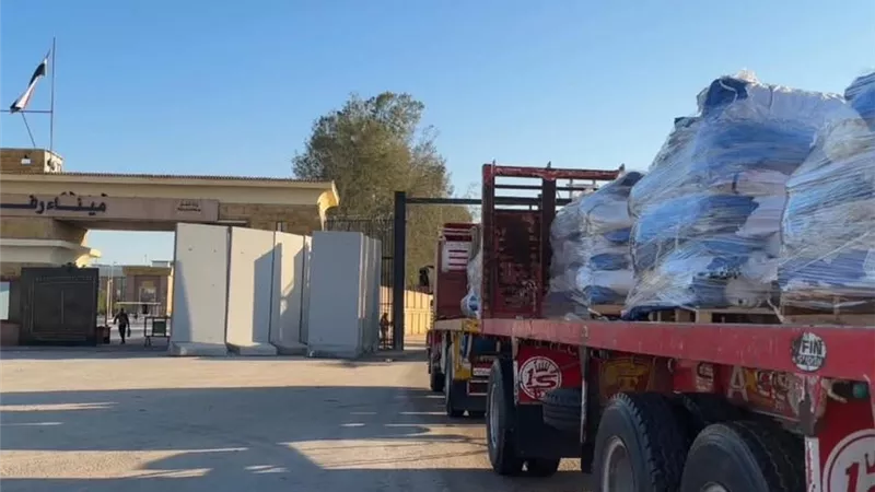 الهلال الأحمر المصري يعزز دعم غزة بـ305 آلاف سلة غذائية و33 ألف بطانية