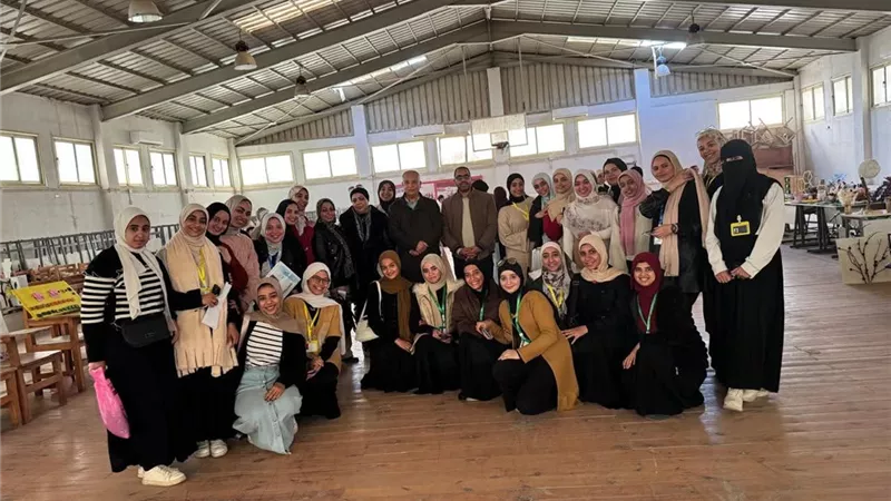 كلية التربية للطفولة المبكرة ببني سويف تختتم الفصل الدراسي بمعرض إبداعى
