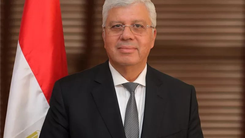 بيانات رسمية: المعاهد الخاصة مصروفات بمئات الآلاف ودراسة بلا فائدة| تفاصيل