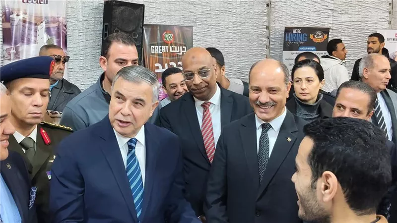 افتتاح الملتقى التوظيفي لخريجي التعليم الفني ضمن مبادرة «انزل اشتغل»
