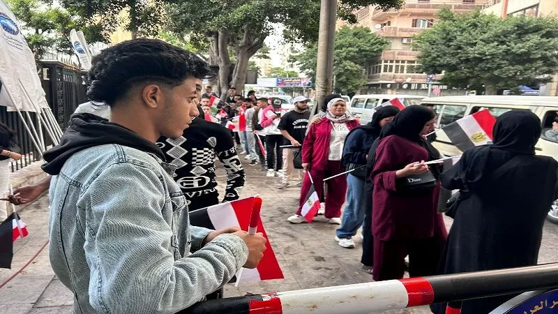 لجنة المتابعة بالسويس: تم فتح آخر لجنة في تمام الساعة 9:10| فيديو