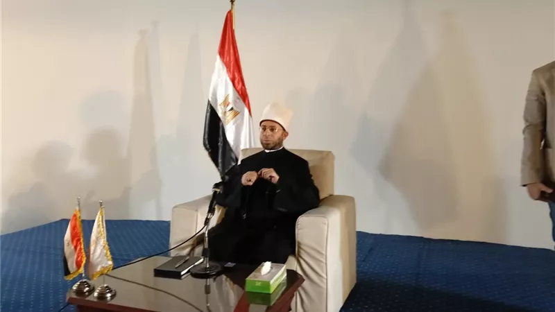 وزير الأوقاف يشيد بدور مكتبة مصر العامة بالأقصر