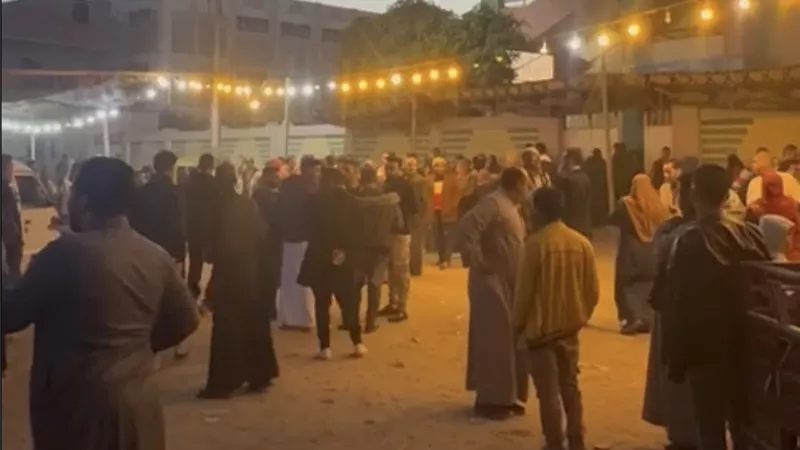 شباب الشرقية يحتشدون أمام اللجان في ثاني أيام جولة الإعادة بالانتخابات