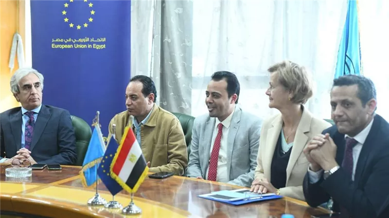 «الصحفيين» تبحث مع بعثة الاتحاد الأوروبي دعم التدريب ورفع كفاءة أعضاءها