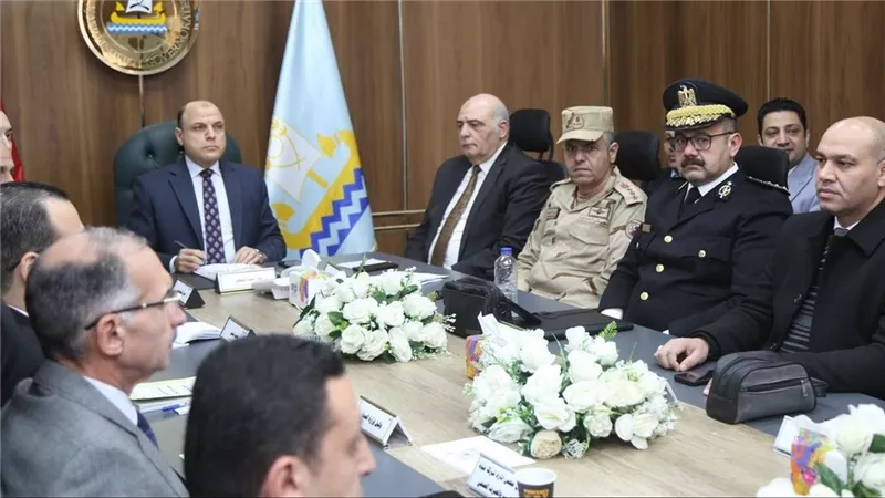 محافظ كفرالشيخ يتابع إغلاق لجان جولة الإعادة لانتخابات النواب 2025