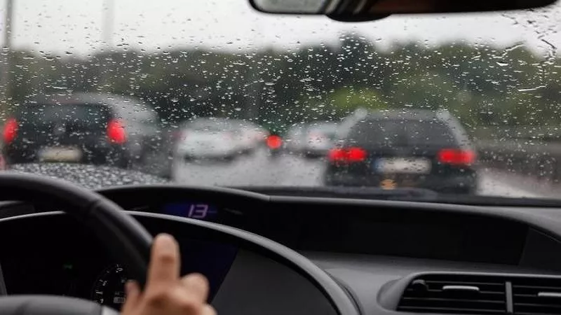 خبير مروري: الالتزام بالتعليمات لا يقل أهمية عن كفاءة السيارة|فيديو
