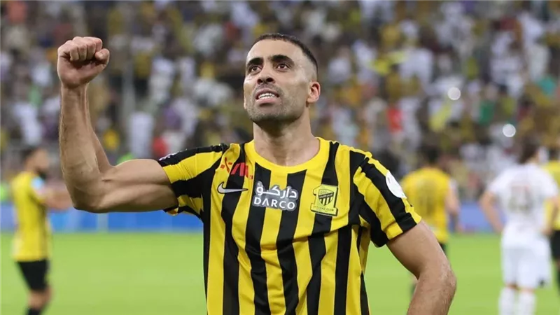 عبد الرزاق حمد الله يعلن اعتزاله اللعب دوليا بعد تتويجه بكأس العرب