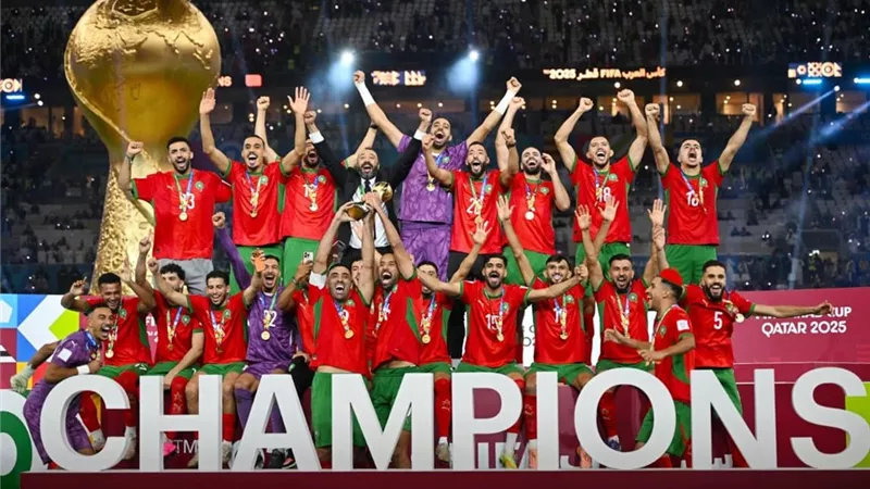 احتفالات منتخب المغرب عقب التتويج بكأس العرب على حساب الأردن|صور