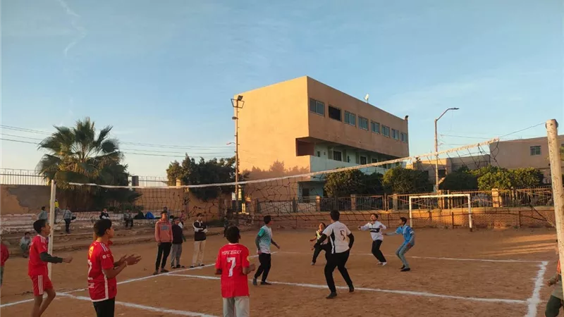 شباب إهناسيا يتألقون في بطولة الكرة الطائرة تحت 18 سنة