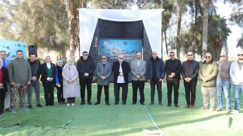 محافظ الشرقية يفتتح موسم مراقبة ومشاهدة الطيور المهاجرة|صور