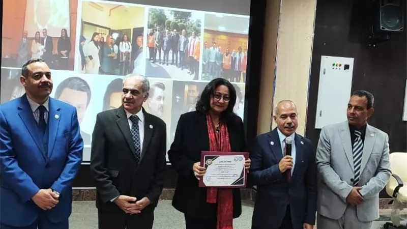 غادة جبارة تشيد بمركز تعلم اللغات على مستوى مراكز التدريب