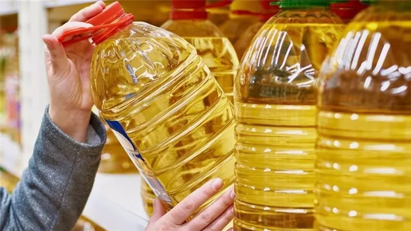 أسعار الزيت في الأسواق المصرية اليوم الجمعة 19 ديسمبر 2025