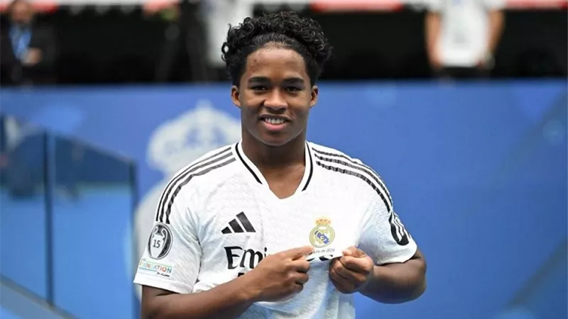 إندريك يقترب من ليون.. ريال مدريد يفتح صفحة جديدة مع الموهبة البرازيلية