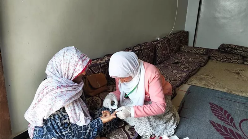 81 ألف زيارة منزلية لتقديم الرعاية الصحية لكبار السن وذوي الهمم بالشرقية