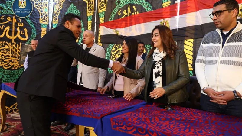 تسليم 100 وحدة سكنية بالمرحلة الثانية من مشروع إسكان الطود في الأقصر