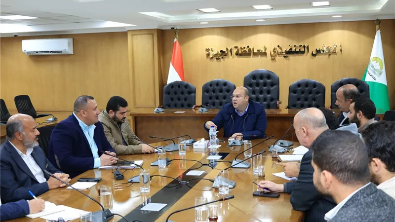 نائب محافظ الجيزة يتابع المراحل النهائية لتشغيل محطات رفع الصرف الصحي 